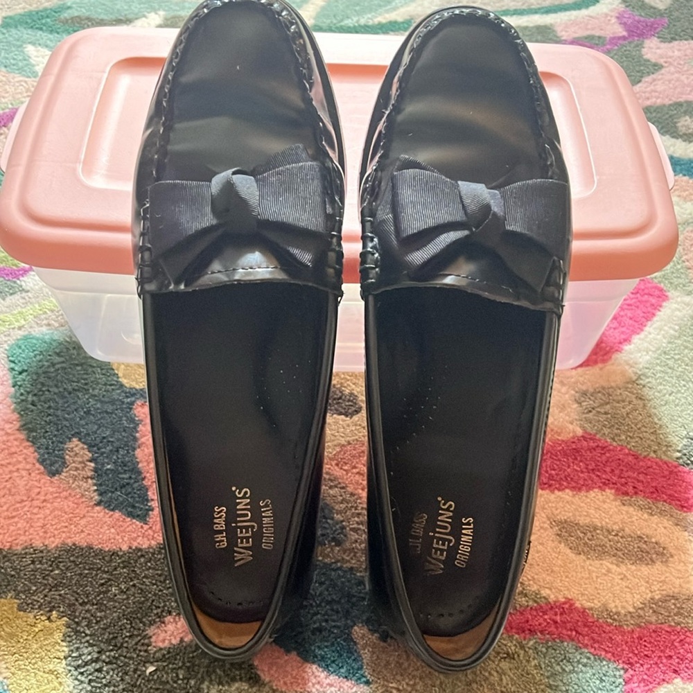G.H. BASS Weejuns Bow Loafer 10